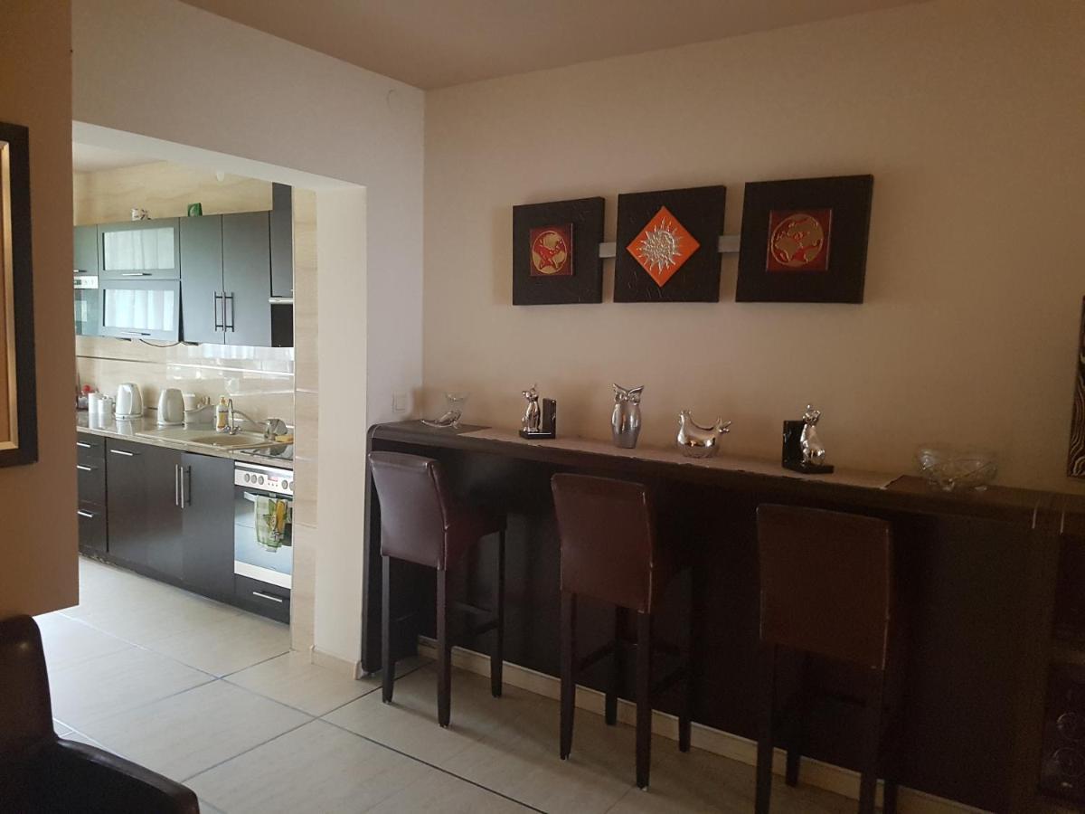 נאדארז'ין Villarenoma מראה חיצוני תמונה